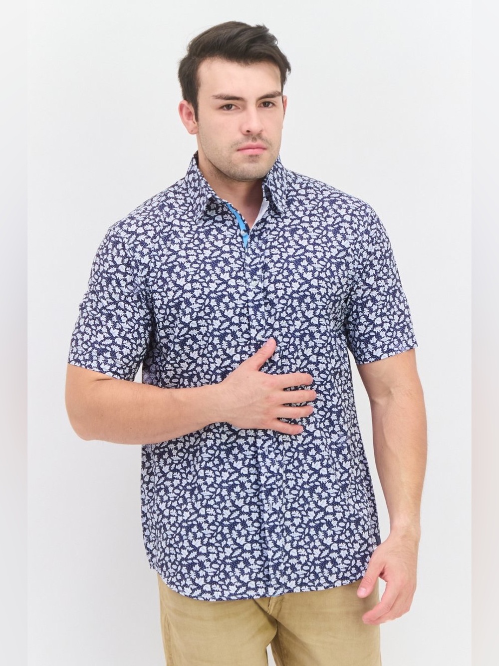 Vintage 1946
Men Regular Fit Printed Short Sleeves Casual Shirt, Navy XL